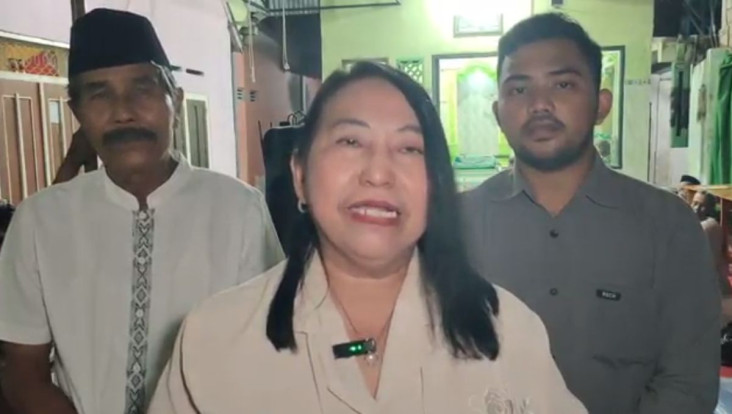 Caleg Jeannie Latumahina...