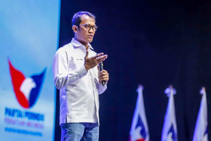 Pertanyakan Fitur Data...