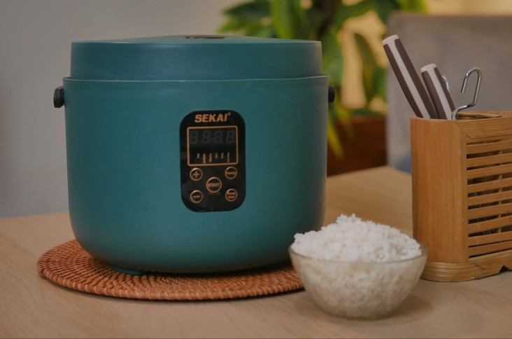 Rice Cooker dengan Teknologi...