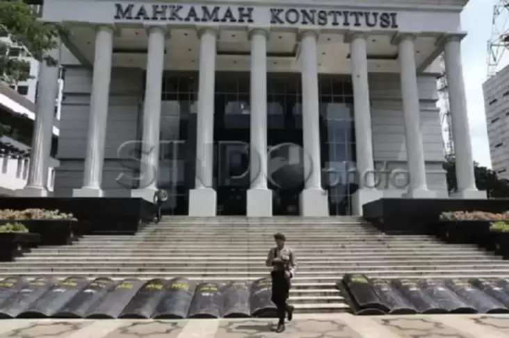 MK Diyakini Memutus...
