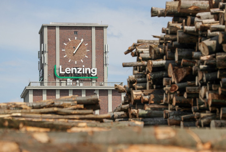 Lenzing Ajak Mitra Industri...