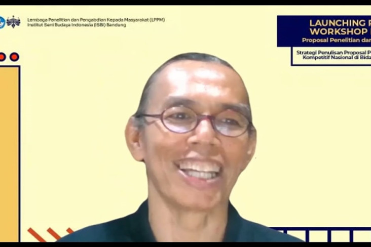 Tiga Penyair Ini Disebut...