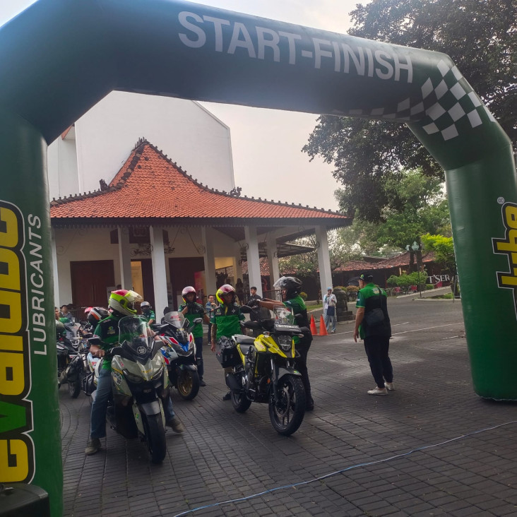 Eksplor Keindahan Alam,...