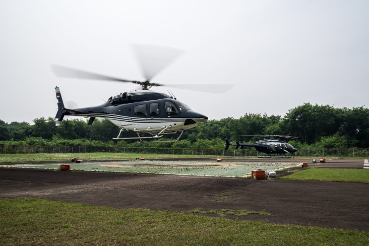 Terkenal Tangguh, Helikopter...