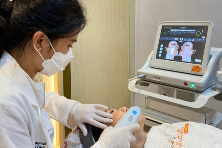 Perawatan Laser Terbaik...