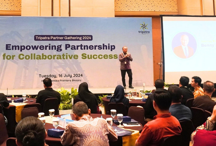 Sukses Berbisnis lewat...
