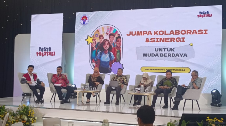 Kemenpora Gelar Rakor,...