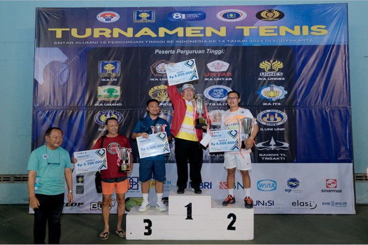 Turnamen Tenis PERTI...