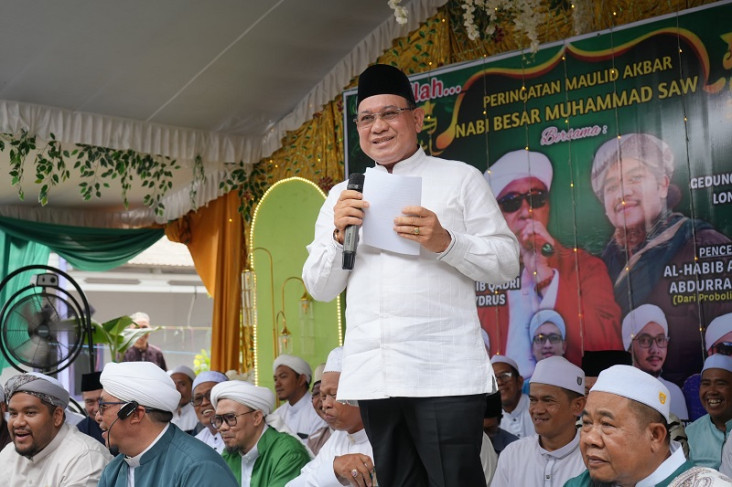 Bupati Kotabaru Hadiri...