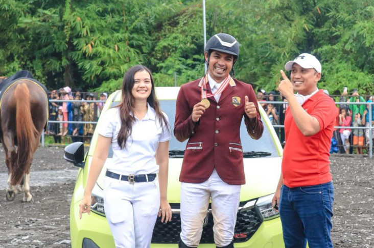 KHI Equestrian Cetak...