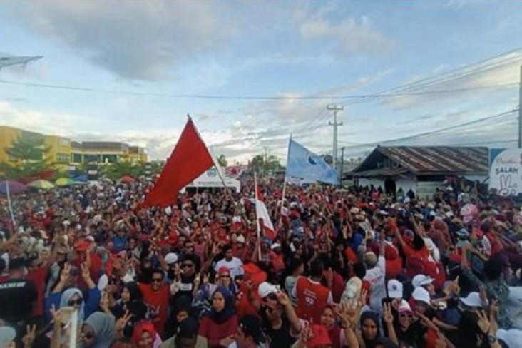 Warga Optimistis Paslon...