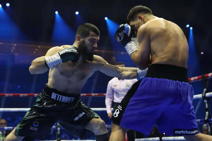 Artur Beterbiev Ogah...