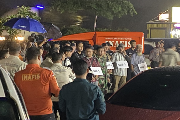 Rekonstruksi Penembakan...
