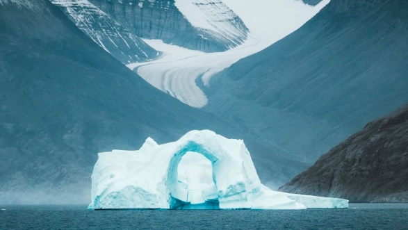 PM Greenland Siap Berdiskusi...