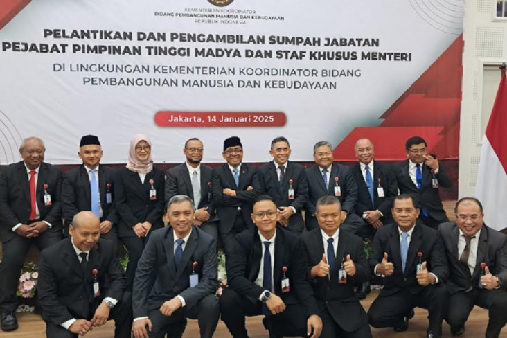 Menko PMK Pratikno Angkat...