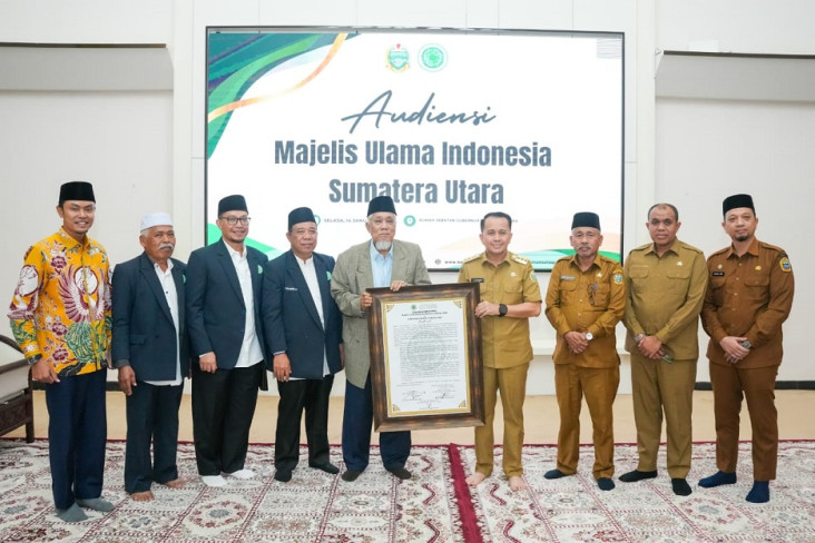 Pemprov Sumut-MUI Teken...