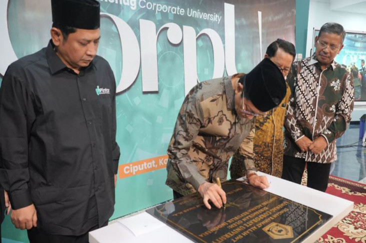 Menag Rilis Pusat Informasi...
