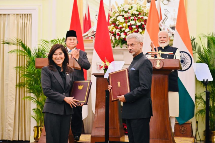 Indonesia dan India...