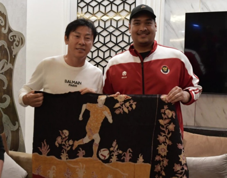 Keharuan Shin Tae-yong...