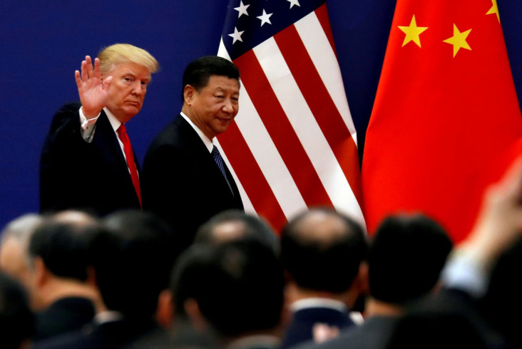 Trump Picu Perang Dagang,...