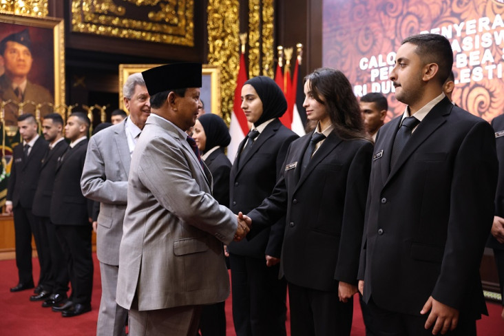 Dapat Beasiswa Kedokteran...