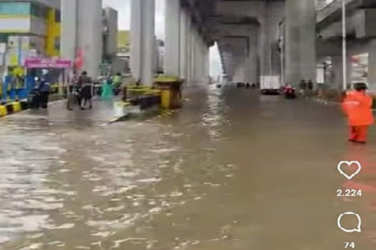 Banjir Jakarta Berangsur...
