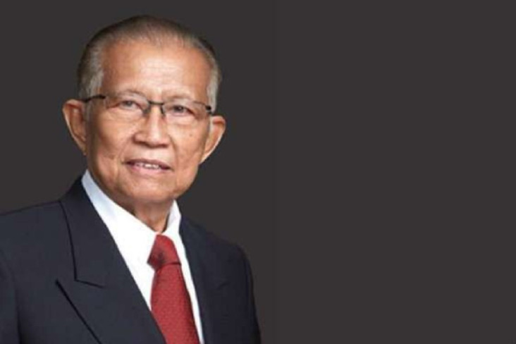 Profil Soegiharto Sosrodjojo,...