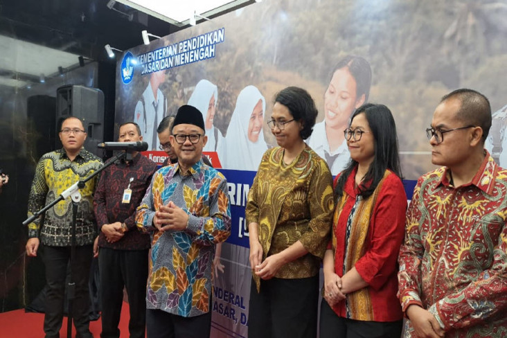 PPDB Resmi Diganti Jadi...