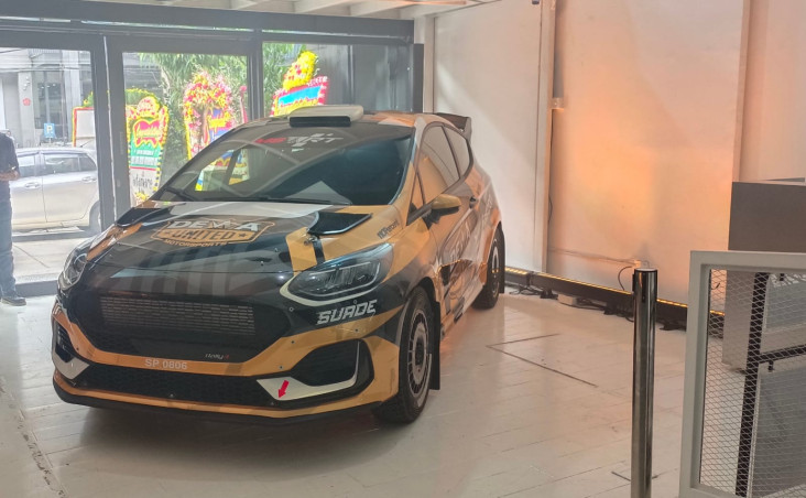 Spesifikasi Ford Fiesta...