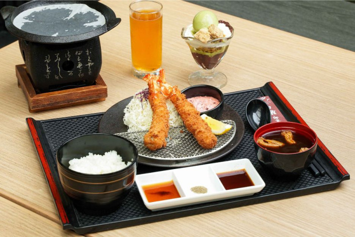 Kuliner Jepang Autentik,...