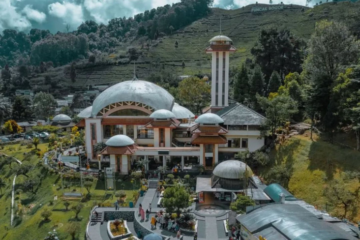 Pesona Baru Masjid Attaawun...
