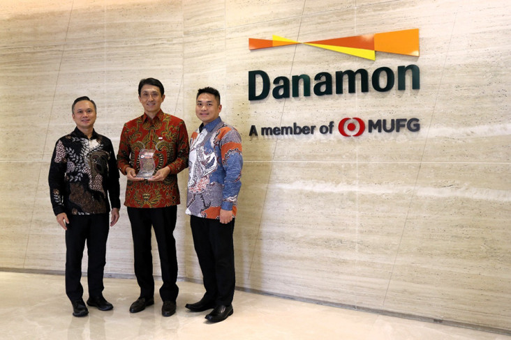 Hadirkan Terobosan Produk...