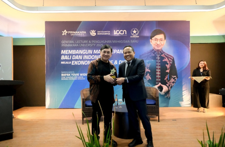 PKKMB Universitas Primakara,...