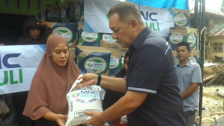 MNC Peduli Salurkan...