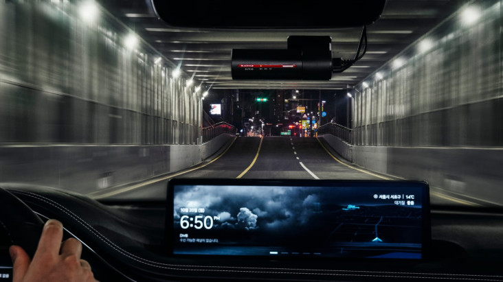 Dashcam BlackVue Elite...