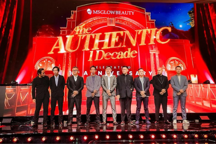 The Authentic 1 Decade,...