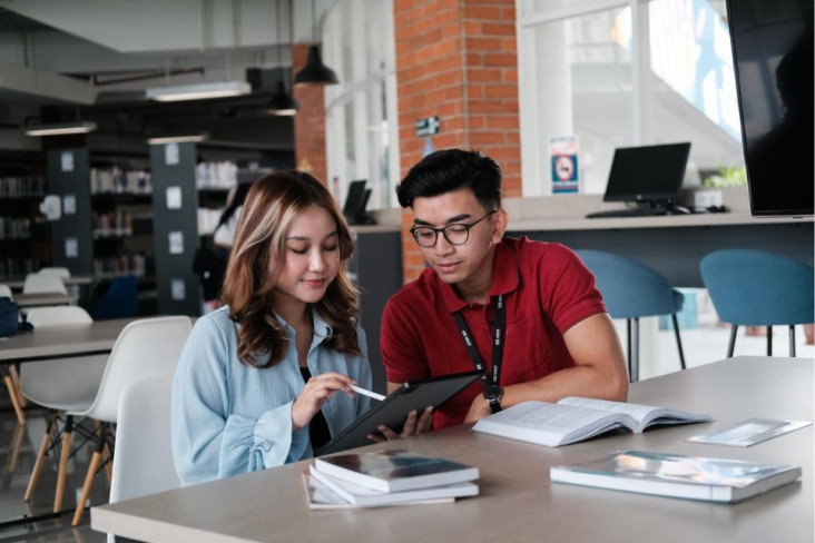 Pendidikan Tinggi Bukan...