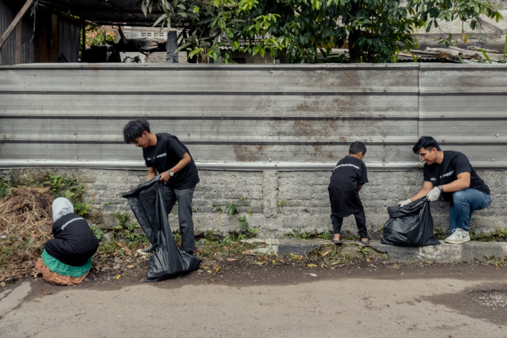 Dorong Kepedulian Lingkungan,...