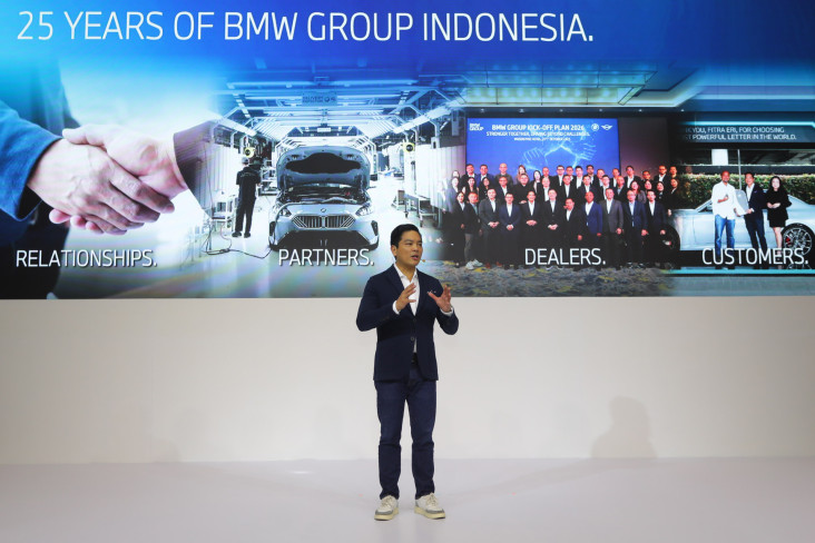 Pasar Mobil Premium...