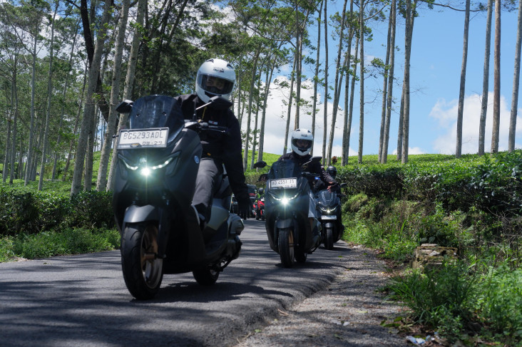 MAXI Tour Boemi Nusantara,...