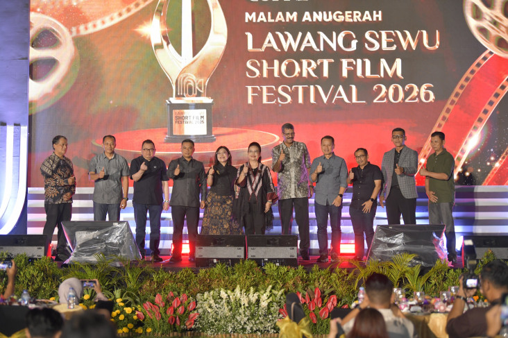Ajang Lawang Sewu Short...