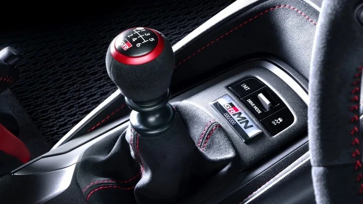 Toyota Kenalkan Transmisi...