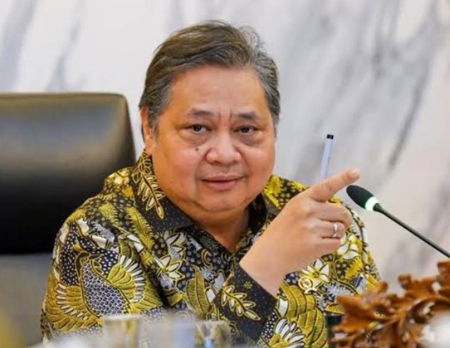 Rupiah Tembus Rp18.000...