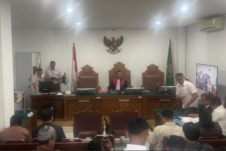 Kejaksaan: Roy Suryo...