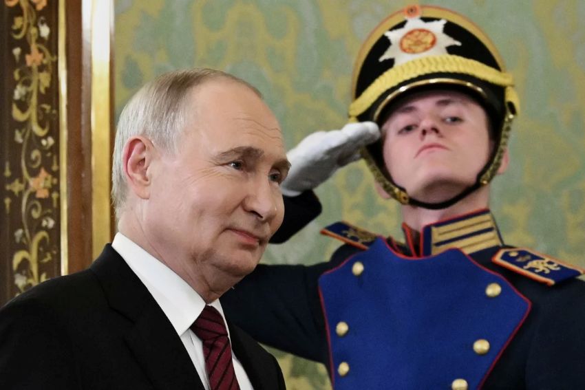 Ekonomi Rusia Terpuruk, Akankah Putin Akhiri Perang Ukraina?