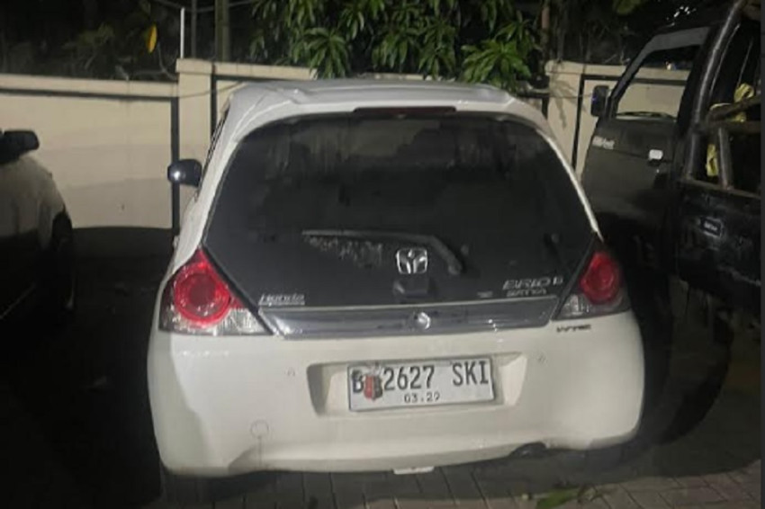Sadis! Begal Ikat dan Buang Perempuan Cantik di Jalanan, Mobil dan iPhone Digasak
