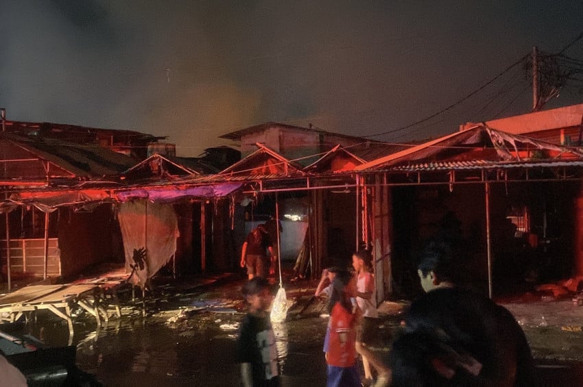 6 Orang Korban Kebakaran Pasar Jiung Kemayoran Dilarikan ke Rumah Sakit Hermina