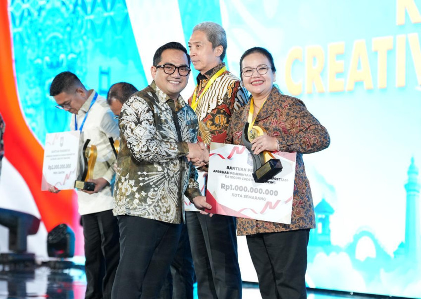 Hebat! Kota Semarang Raih Penghargaan Nasional Creative Financing  
Bukti Nyata Inovasi Pemkot dalam Menghadirkan Pembangunan yang Berdampak