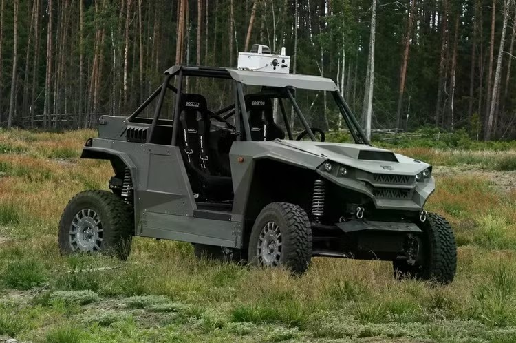 Lithuania Siap Luncurkan Mobil yang Bisa Berubah Jadi Robot