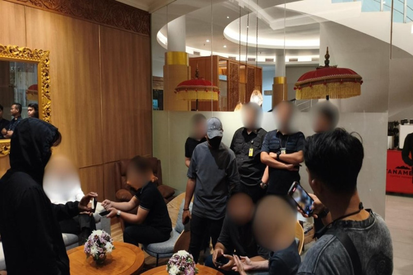 Imigrasi Amankan WNA Australia Buronan Interpol Kasus Narkoba